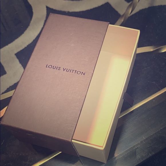 Louis Vuitton Sunglasses Box - Picture 1 of 5